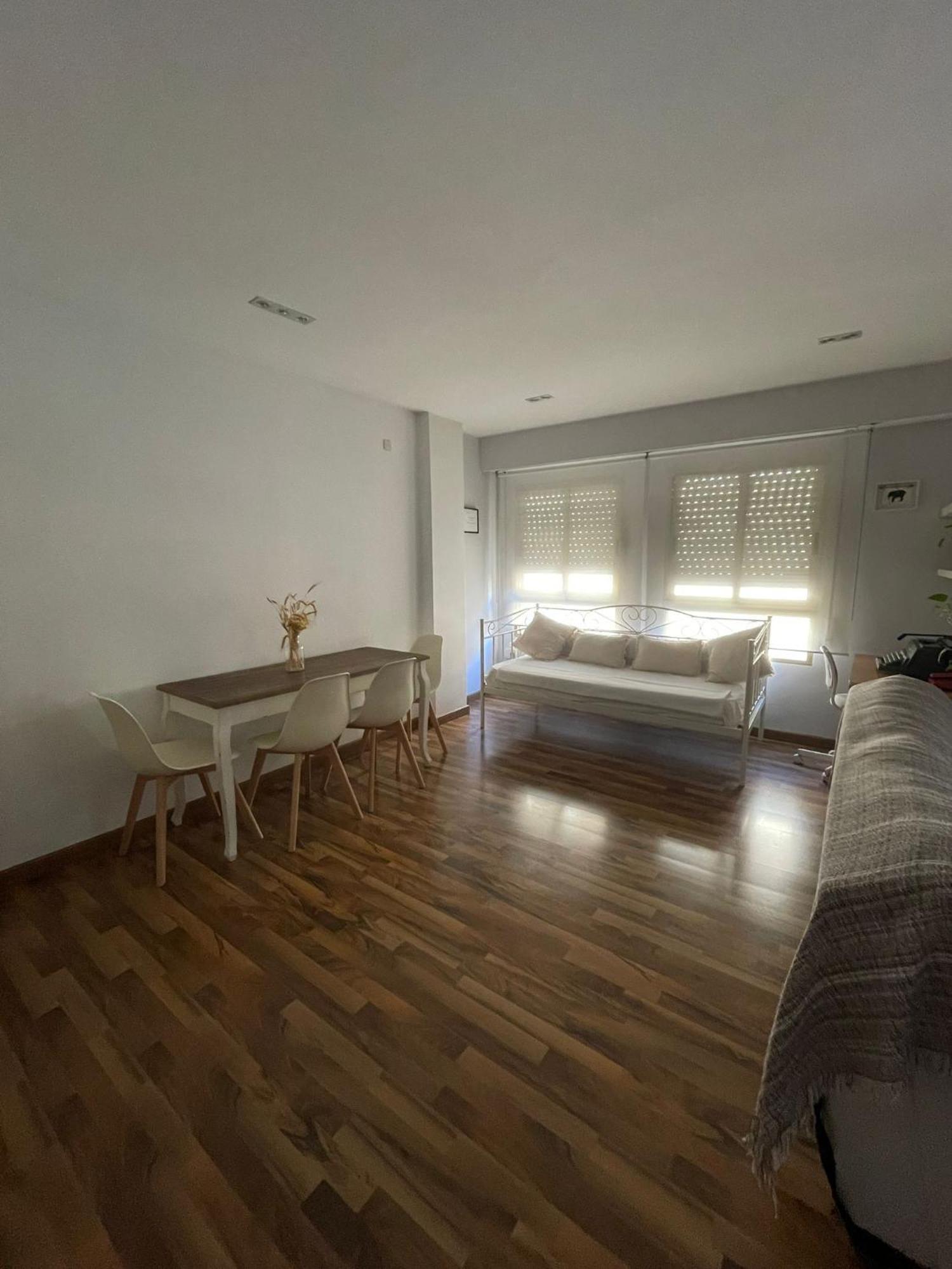 Piso Centrico En Elcheアパートメント エクステリア 写真